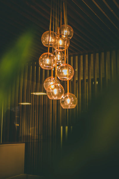 Iluminación: Transformando Espacios con su Luz